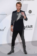 PEOPLE - Cannes: amfAR Gala