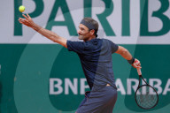 NEWS - Tennis: Roger Federer beim Training in Roland Garros