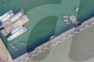 FEATURE - Damm in Qingdao sorgt für sauberes Wasser im Hafen
