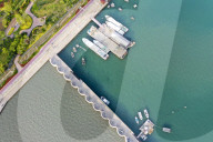 FEATURE - Damm in Qingdao sorgt für sauberes Wasser im Hafen