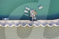 FEATURE - Damm in Qingdao sorgt für sauberes Wasser im Hafen