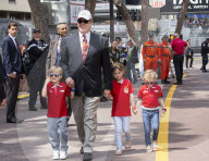 PEOPLE - Prinz Albert mit seinen Kiundern am GP von Monaco