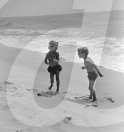 Mono Negative