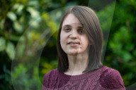 SCHICKSALE - Selbstvertrauen trotz ihres schiefen Gesichts: Die 26jährige Karla Deyes hat nunmehr die Liebe ihres Lebens gefunden