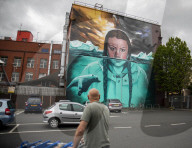 FEATURE - Auf die Wand gemalt: Ein Greta Thunberg Mural im englischen Bristol