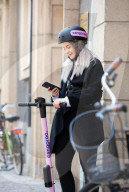 FEATURE - Noch mehr Mobilität: Bald auch Pogo-Sticks zu mieten