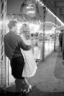 FEATURE - Blick zurück: Verliebte Pärchen anfangs 1960er Jahre