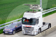 NEWS - E-Highway: Erste Testfahrten auf der Autobahn in Deutschland