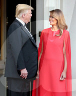 NEWS - Donald Trump trifft Premierministerin Theresa May zum Dinner