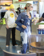 PEOPLE - Hier funkelt der Ehering von Justin und Hailey Bieber