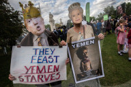 A protest against US President Donald Trump as he attends a banquet at Buckingham Palace in London.
