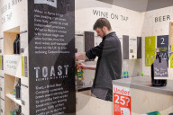 Waitrose launches packaging-free trial
Oxford store offers refillable options for items such as alcohol, rice and cleaning materials