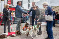 PEOPLE - Prinz William und Catherine besuchen Markt von Keswick