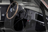 FEATURE - Neuauflage des Aston Martin DB4 kostet über 6 Millionen Franken