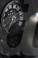 FEATURE - Neuauflage des Aston Martin DB4 kostet über 6 Millionen Franken