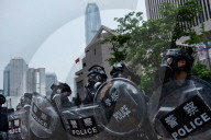 NEWS - Nach Gewalt in Hongkong: Kontroverses Gesetz vertagt