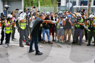 NEWS - Nach Gewalt in Hongkong: Kontroverses Gesetz vertagt