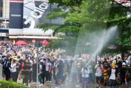 NEWS - Nach Gewalt in Hongkong: Kontroverses Gesetz vertagt