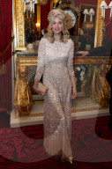 PEOPLE - Prinz Charles und Camilla hinter Masken am Elephant Family Animal Ball