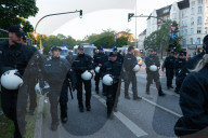 NEWS - Hamburg: Demonstration gegen Nazis im Bezug auf den Mordfall Lübcke