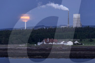 FEATURE - Erdbeermond über Dunbar in Schottland
