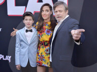 PEOPLE - Mark Hamill spasst mit Kathy Griffin an Filmpremiere von "Child's Play"