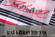 PEOPLE - Karl For Ever: Soiree zu Ehren von Karl Lagerfeld in Paris