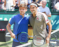 SPORT - Tennis: Roger Federer gewinnt Turnier in Halle