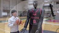 FEATURE - Basketball-Roboter schiesst 2020 aufeinanderfolgende Körbe 