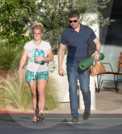 Britney Spears Sweats It Out With Hunky Bodyguard At Yoga... Where Is Boyfriend Sam Asghari?!