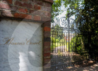 FEATURE - Verlassene 350 Millionen Pfund Villen auf der Luxury London Street