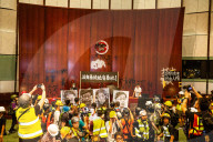 Hong Kongers storm the Legislature, Police retaliate with tear gas