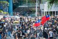 Hong Kong protesters sack Legislature