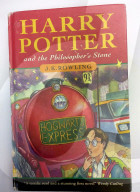 FEATURE - Eine seltene Harry Potter Erstausgabe wird auf einer Auktion vermutlich einen Preis von über 20'000 Pfund erzielen