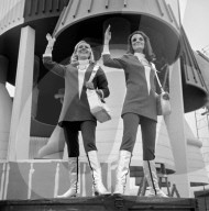 Mono Negative