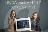 PEOPLE -  Paul McCartney: Retrospektive aus dem Fotoalbum von Linda McCartney in Glasgow