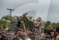 FEATURE - Openair-Partygänger am Wireless Festival in London
