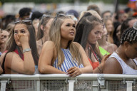 FEATURE - Openair-Partygänger am Wireless Festival in London