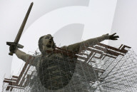 NEWS - Riesige "Mutter-Heimat-Statue" in Wolgograd wird restauriert