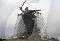 NEWS - Riesige "Mutter-Heimat-Statue" in Wolgograd wird restauriert