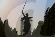 NEWS - Riesige "Mutter-Heimat-Statue" in Wolgograd wird restauriert