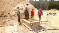 FEATURE - 17 Meter hoch: Die weltgrösste Sandburg in Binz auf Rügen
