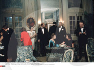 FR : Reception de Louise de Vilmorin dans son manoir dans les annees 70