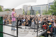 NEWS - Klimaaktivistin Greta Thunberg nimmt an Fridays for Future Demonstration in Berlin teil 