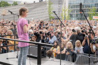 NEWS - Klimaaktivistin Greta Thunberg nimmt an Fridays for Future Demonstration in Berlin teil 