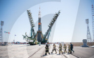 Expedition 60 Soyuz Rollout