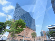FEATURE - Aussenreinigung an der Elbphilharmonie