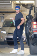 Kevin Connolly is seen running errands in Los Angeles. 
