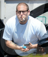 Jonah Hill Stops For A Pack Of Smokes Despite Recent Effort To Quit
