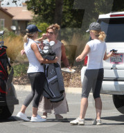 Kendra Wilkinson and best friend Jessica Hall wear matching outfits for a round of golf together